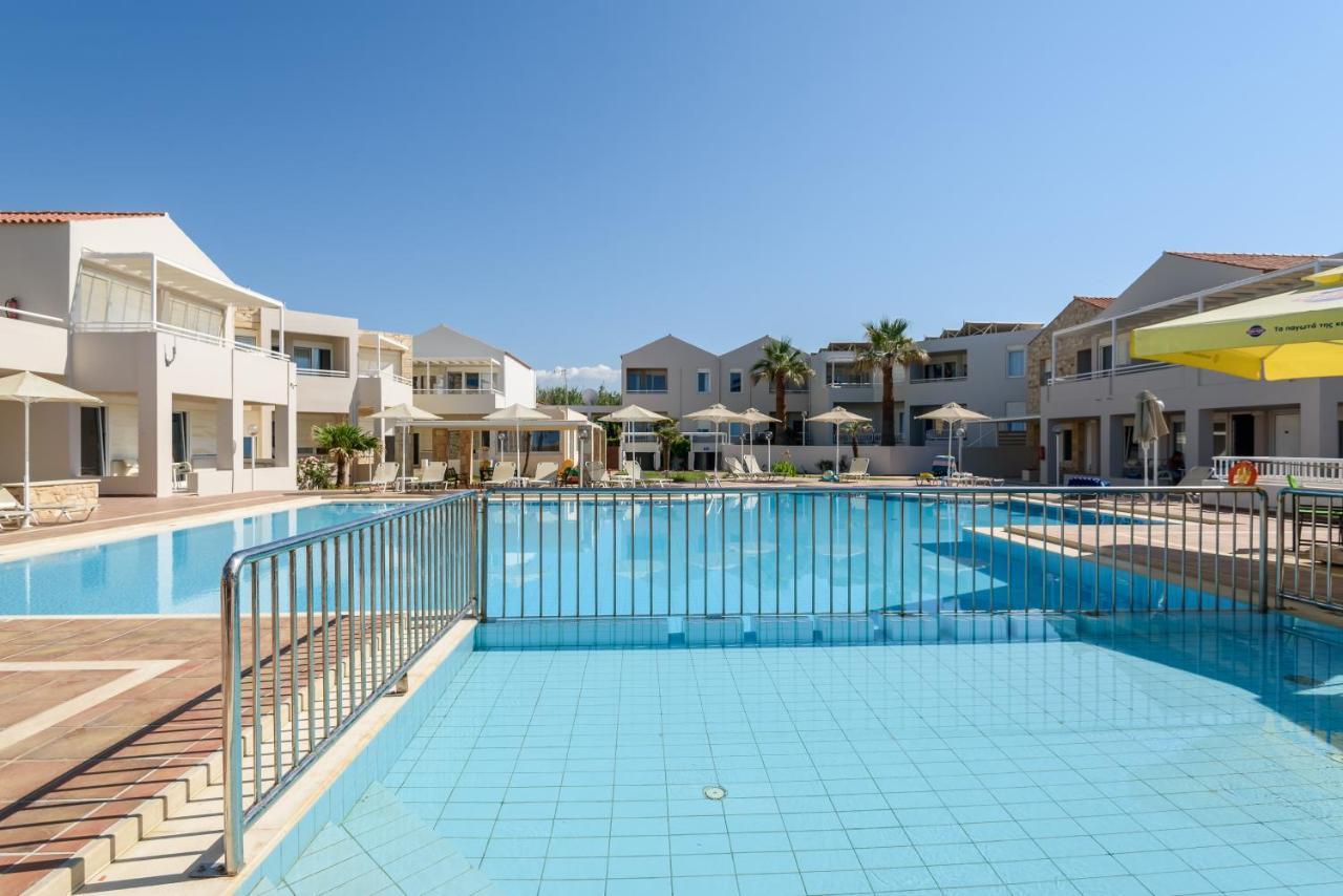 Kostakis Beach Йеранион Экстерьер фото